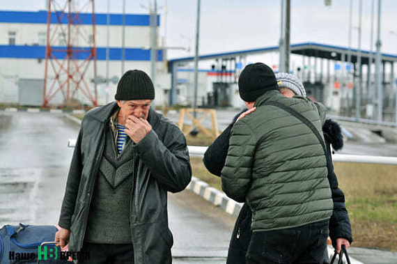 Волонтеры помогли разыскать более сотни пропавших жителей Мариуполя