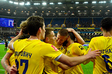 24 10 2025 На своем поле донские футболисты победили «Пари НН»