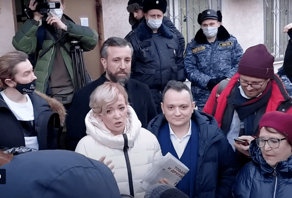 Кадр видео 18.02.2021 года, портала 1RND