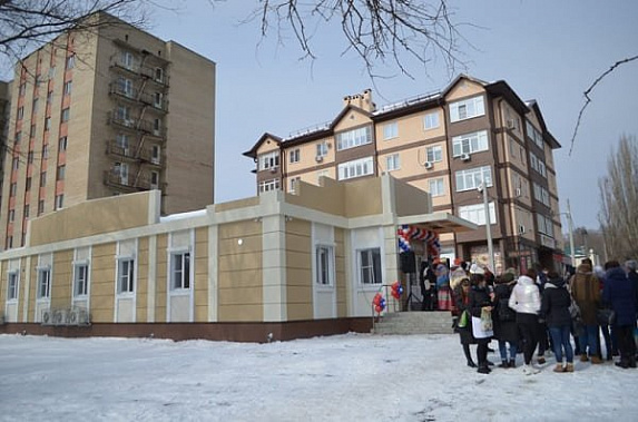 В Новочеркасске открыли модульную поликлинику