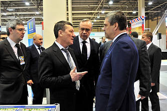 Жилищно-коммунальные герои