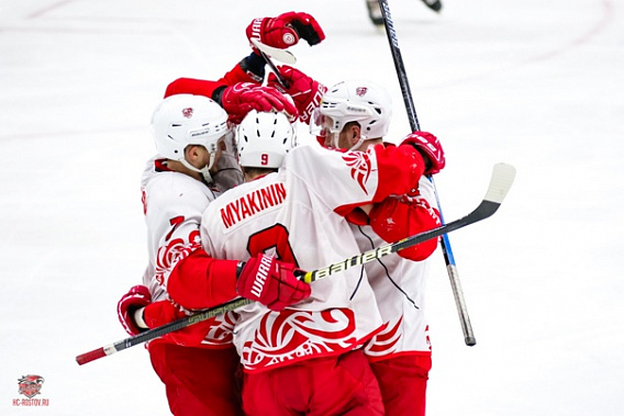 Хоккеисты «Ростова» на выезде обыграли пензенский «Дизель»