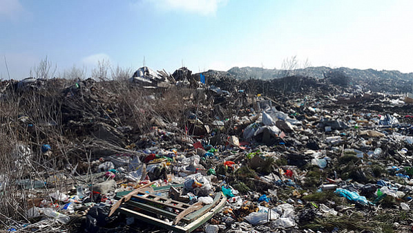 «Человек планеты» занимается свалкой в Таганроге