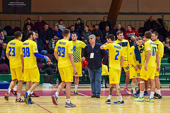 «Лидер» временно аутсайдер