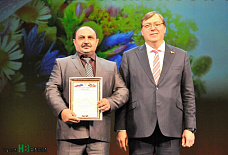 Руководство Ростовской области поздравило учителей с профессиональным праздником