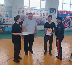 В Песчанокопском районе состоялся турнир по казачьему пятиборью на кубок атамана Песчанокопского юрта.