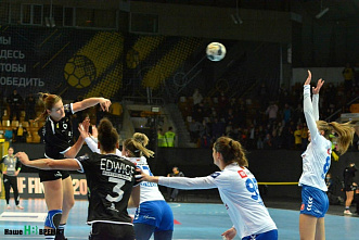 Гандболистки « Ростов – Дона» в домашнем матче Лиги чемпионов победили «Будучность»