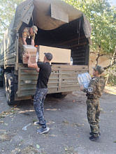 Егорлыкские казаки в сентябре передали военным уже несколько партий гуманитарки