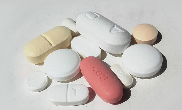 Донской Росздравнадзор заблокировал 12 сайтов, торговавших препаратами от ковида