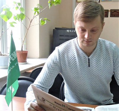 На фото: главный судья соревнований Всеволод Ключников - рекордсмен по организации и проведению турниров на кубок 