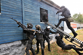 Донские ОМОНовцы отметили свой профессиональный праздник