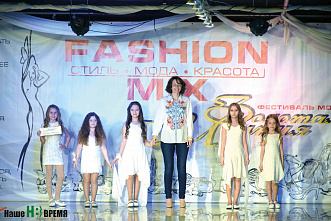 «Золотая молния-2017» выбрала «Черного лебедя»