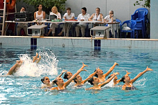 В достойном соперничестве