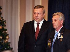 Заслуженные люди_12493