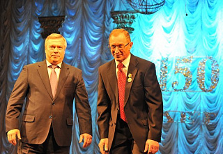 И корабль плывет_26106