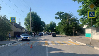 В Белой Калитве машина сбила девочку-пешехода