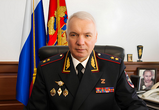  СМИ: главный полицейский Красноярского края, покинув свой пост, продолжит службу в Ростовской области