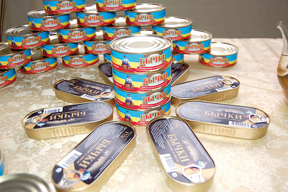 Бычки в томате «не ржавеют»