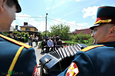 В Ростове Росгвардия проводит персональные парады для ветеранов