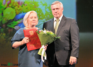 Руководство Ростовской области поздравило учителей с профессиональным праздником