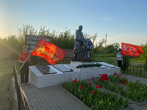 Школьники в Усть-Донецком районе заступили на «Вахту Памяти»