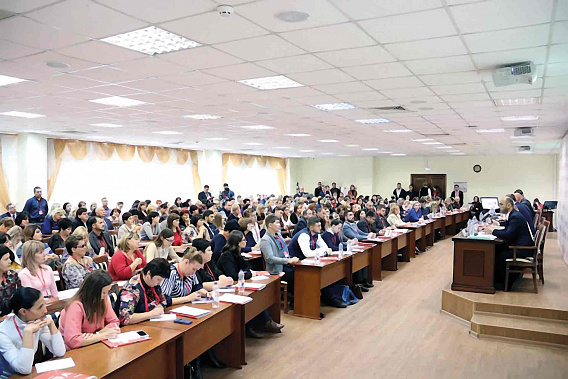Около 1170 участников собрал антикоррупционный форум ОНФ в Ростове-на-Дону.