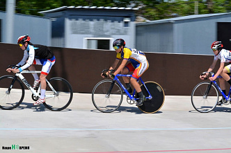 В Ростове проходит первенство Дона по гонкам на треке