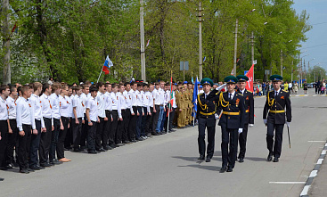 Митинг и парад в Гуково
