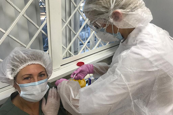В Ростовской области заработала «горячая линия» по вакцинации от ковида
