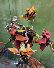 28.04 В Новочеркасске проходит выставка арт-объектов из мусора