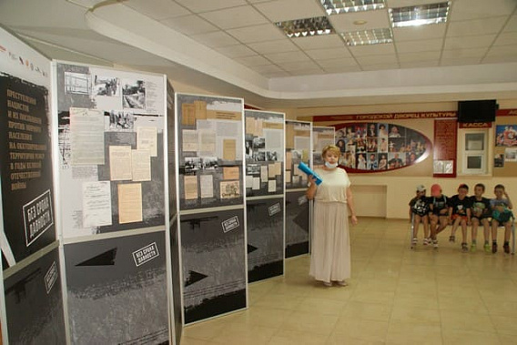 В Азове проходит выставка "Без срока давности"