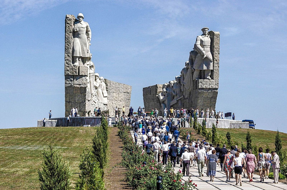 Мемориал на Самбекских высотах приведут в порядок