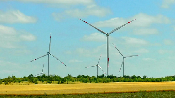 Ветроустанновки вдоль автотрассы М-4. Источник фото: Rutube.