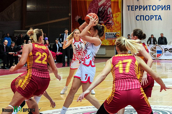 Домашний дебют удался