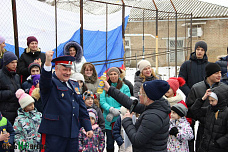 Блиноделие и громкий свист