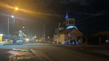 В селе Самарском на дороге сбили несовершеннолетнего электросамокатчика