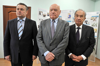 У Александра Акимовича Дюжикова – юбилей