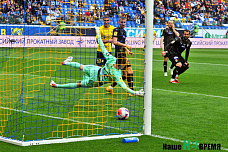 Футболисты Ростова одолели Химки в домашнем матче