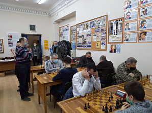 В Ростове стартовал шахматный «Мемориал Владимира Канцына»