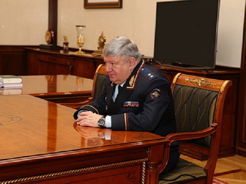 На снимке: генерал-лейтенант полиции В. Кубышко. Источник фото: gazeta.kbpravda.ru.
