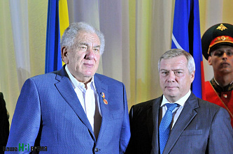 Ростовчане получили награды и почетные звания