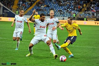 Футболисты «Ростова» дома обыграли столичный «Локомотив»