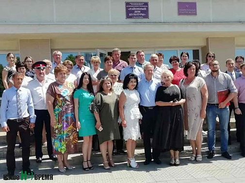 Члены палаты территориального общественного самоуправления побывали в Матвеевом Кургане.