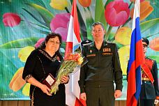 В Ростове поздравили с праздником женщин - военнослужащих