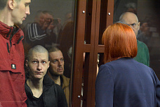 14.06 В Ростове начался суд над бойцами «Батальона особого назначения «Азов»»