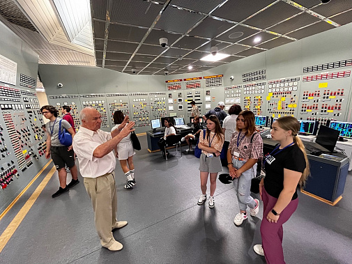 На Ростовской АЭС побывали студенты и школьники из ДНР 