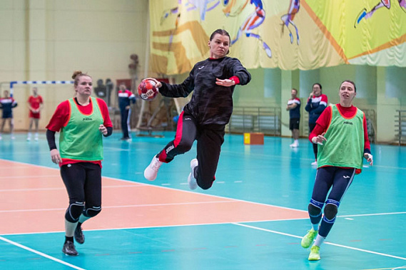 Гандболистки «Ростов-Дона» вызваны на тренировочные сборы в Новогорск