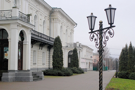 Мебель из дома Граббе и Крюкова можно увидеть в Новочеркасске