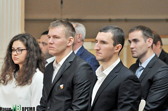 Своих не бросаем