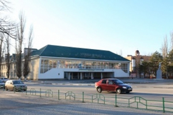 Городской ДК Азова в ковидный госпиталь не форматируют 